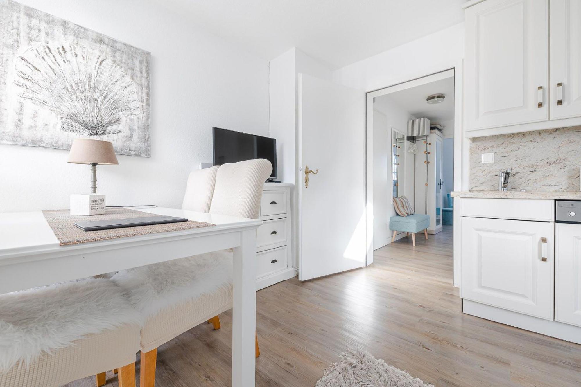 Lister Wind Apartment ภายนอก รูปภาพ